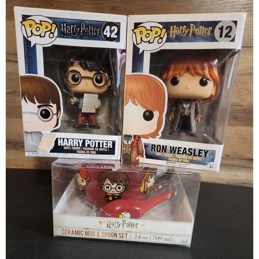 Funko Pop! Harry Potter(#42) & Ron Weasley(#12) plus 24oz mug and spoon set
